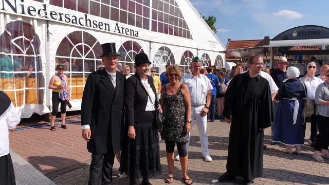 ../fotos/250-jahr-feier_ostrhauderfehn_2019/2019-06-23 16.35.55.jpg